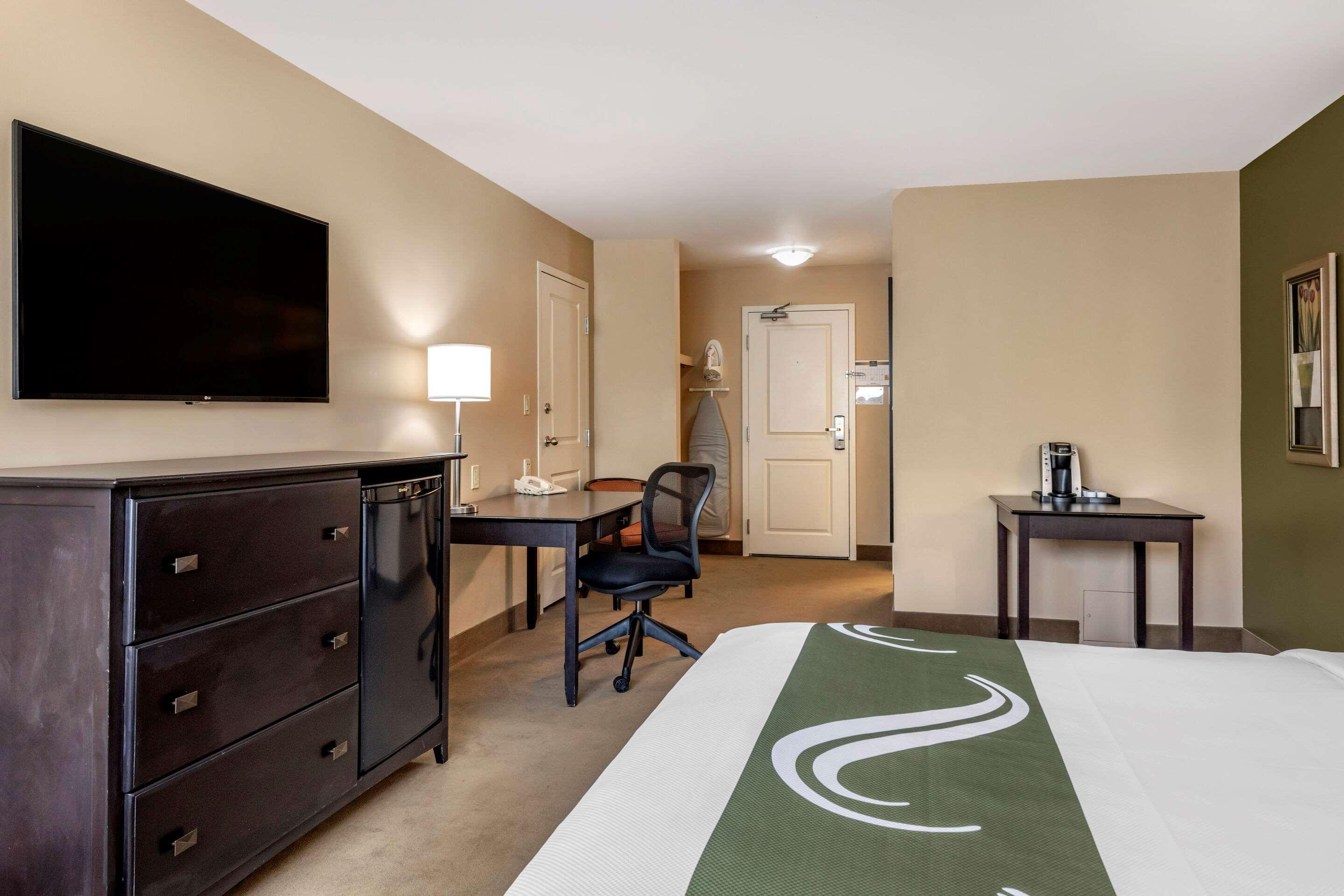 רוטסאיי Quality Inn & Suites Quispamsis מראה חיצוני תמונה