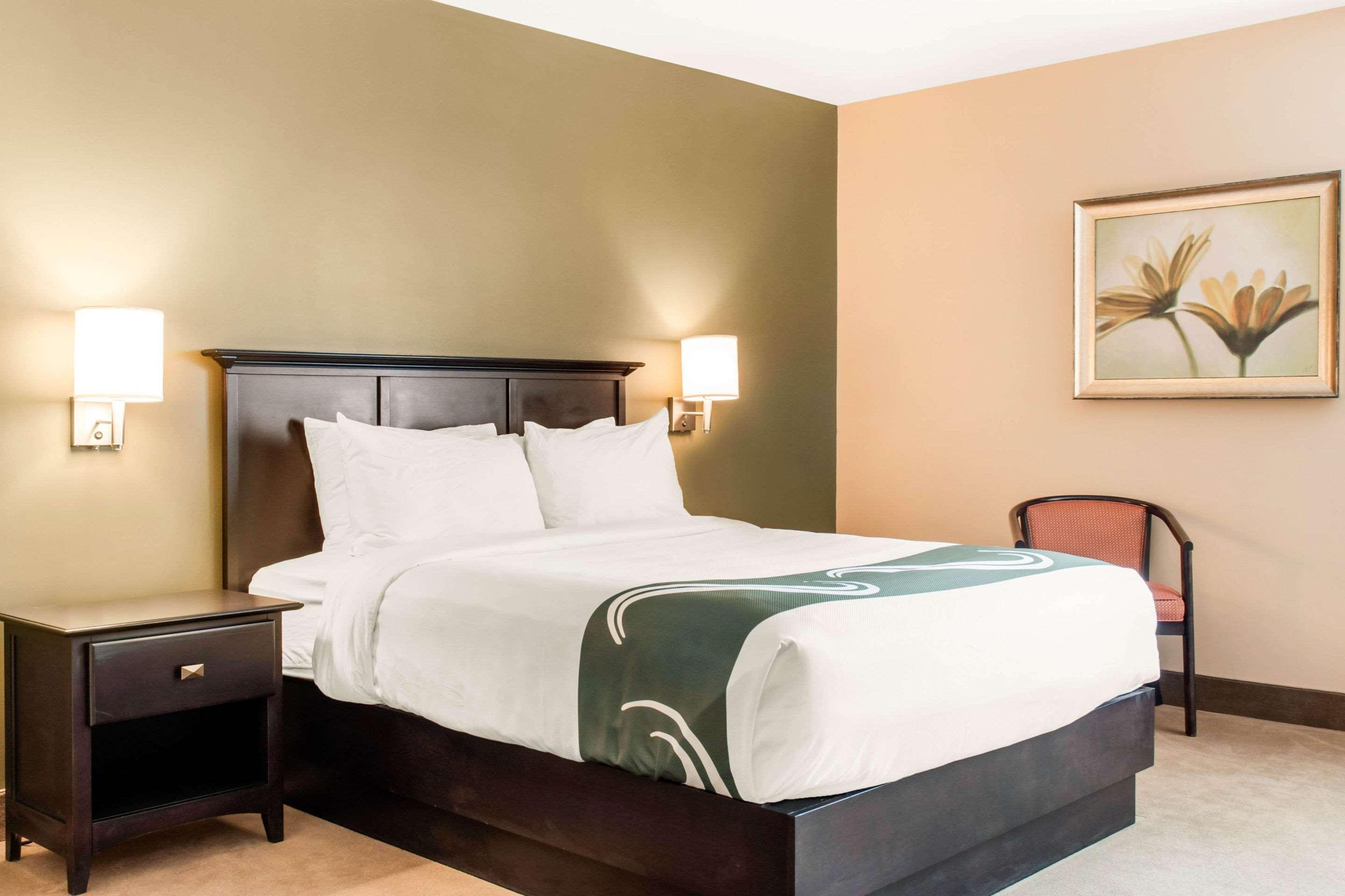 רוטסאיי Quality Inn & Suites Quispamsis מראה חיצוני תמונה