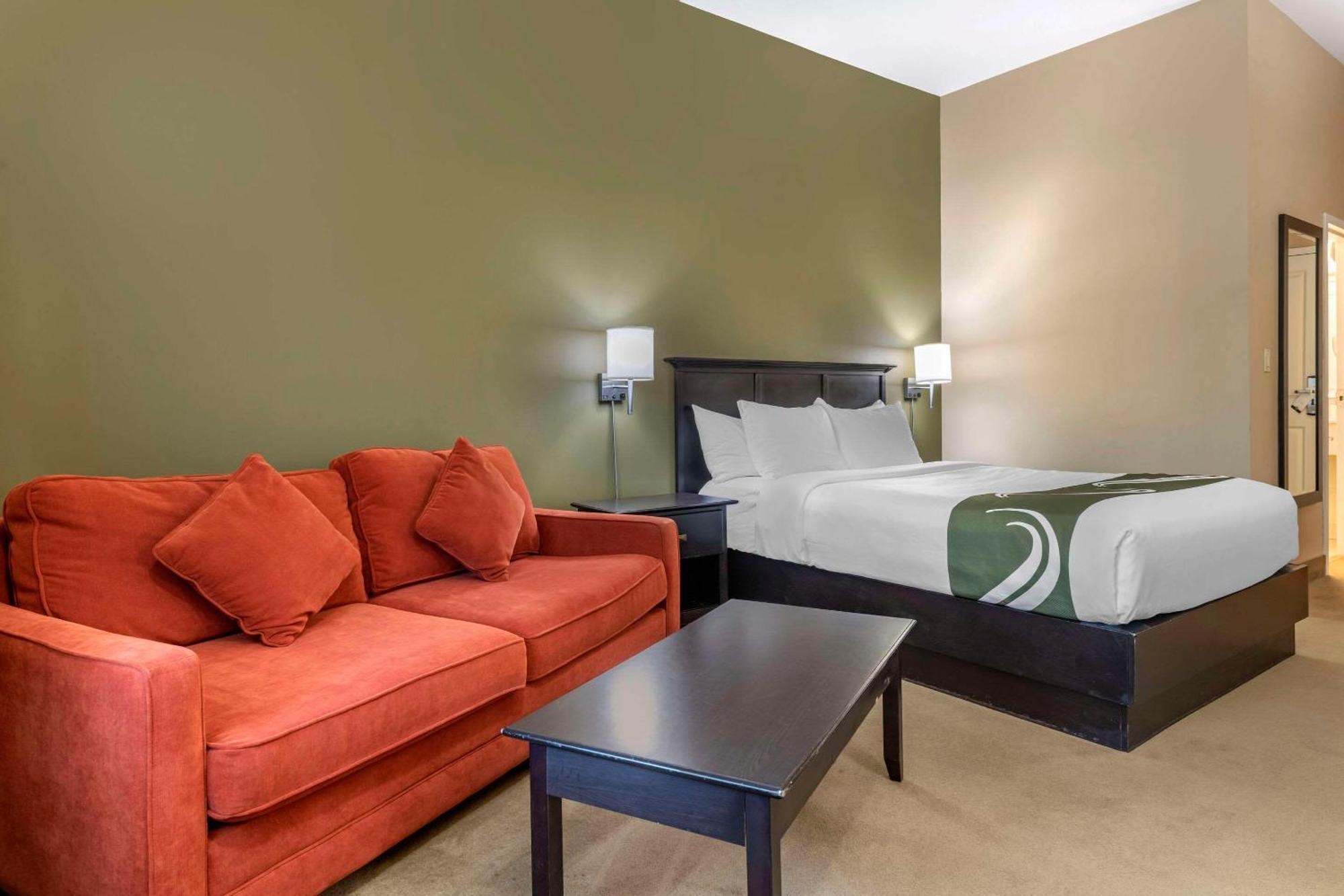 רוטסאיי Quality Inn & Suites Quispamsis מראה חיצוני תמונה