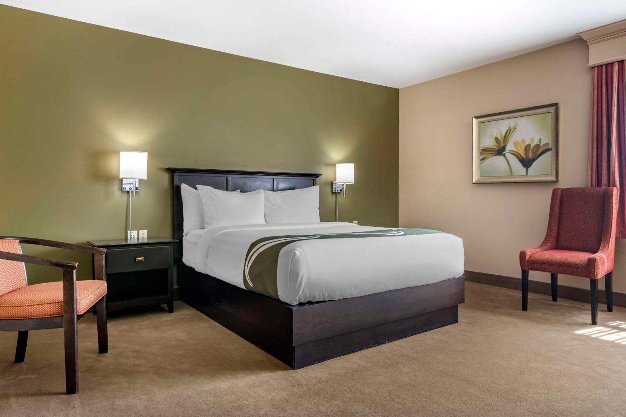 רוטסאיי Quality Inn & Suites Quispamsis מראה חיצוני תמונה